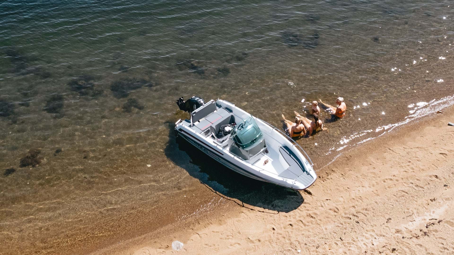 Sting 485 S From Above